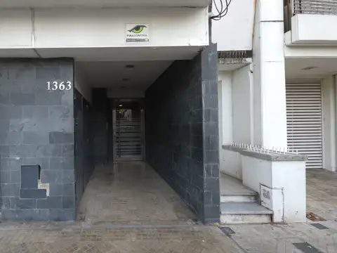 Juan B. Justo  al 1300. 01-02.