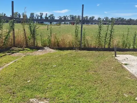 Terreno en Venta en Los Tres Pinos, USD 25.000