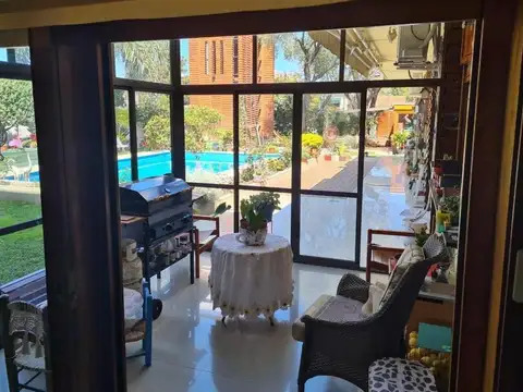 Casa en Alquiler de 4 dormitorios