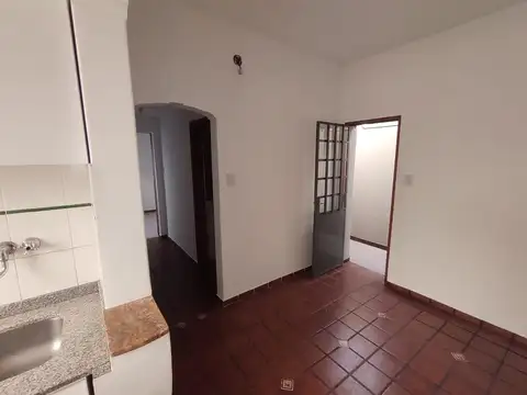 Casa en Alquiler al Oeste