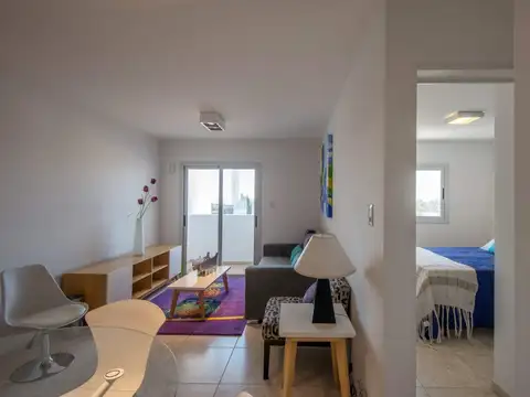 Alquiler departamento NO amoblado sobre Av Colón con amenities