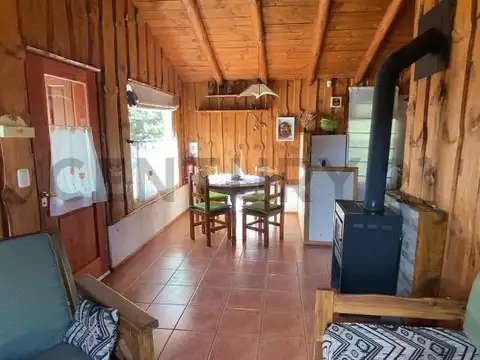 VENTA CASA VILLA MELIQUINA .  DOS CABAÑAS Y CASA PRINCIPAL.