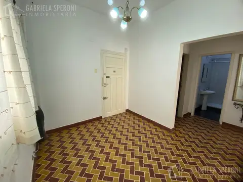 Casa 3 ambientes con 1 baño