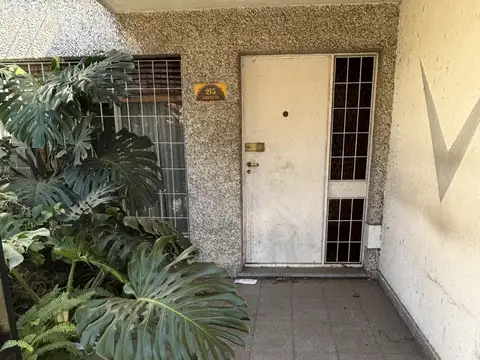 Casa en Venta en Martínez, USD 235.000