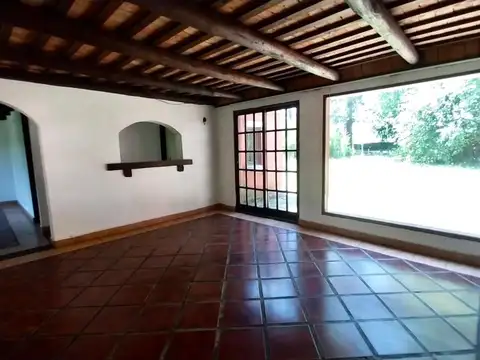Casa en Venta con 1 cochera