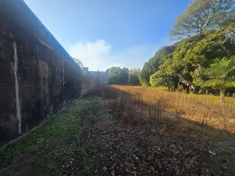 Se vende lote en Avellaneda
