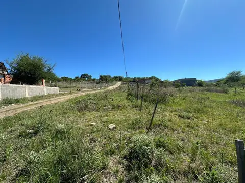 VENTA LOTE 686MT CUMBRE AZUL COSQUIN CON ESCRITURA