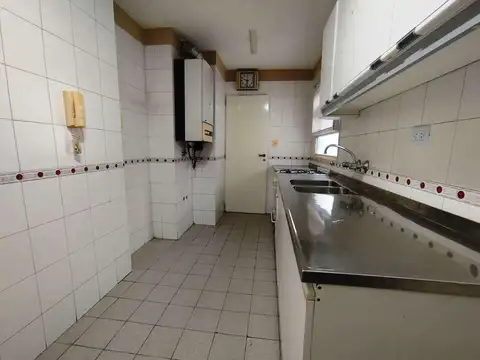 Departamento en Alquiler en Flores, $ 850.000