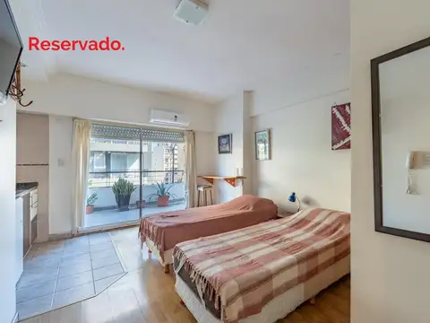 Venta de monoambiente en Almagro.