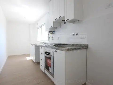 Departamento en Alquiler en Olivos Maipú/Uzal, $ 1.250.000