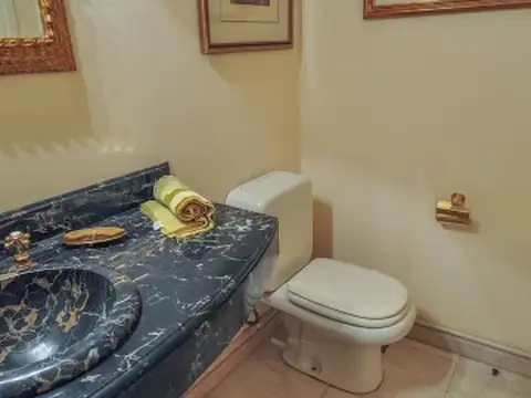 Casa en Alquiler en Martinez, USD 6.000