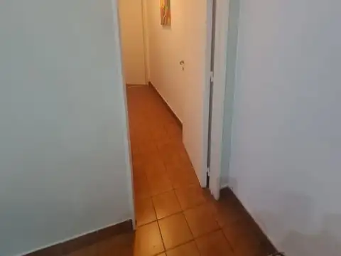 2 ambienes sobre Av. Mitre en pleno centro de Avellaneda