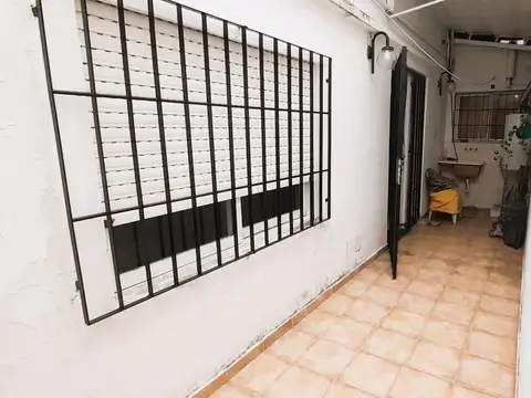 Depto Tipo Casa 4 ambientes con 1 baño