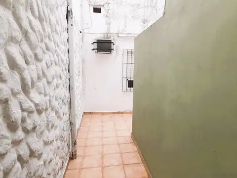 Depto Tipo Casa en Venta en Villa Raffo, USD 85.000