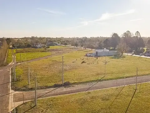 VENTA TERRENO EN CAMPO MADERO