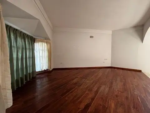 Casa en Venta en Manuel B Gonnet, USD 255.000