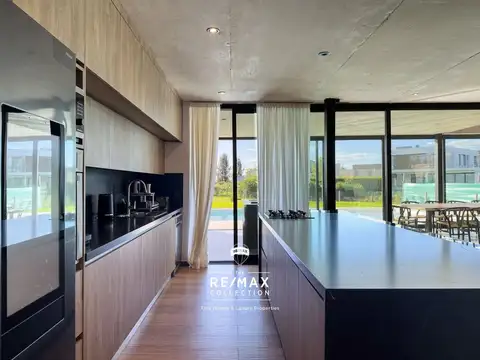 Casa en Venta en Terralagos, USD 850.000