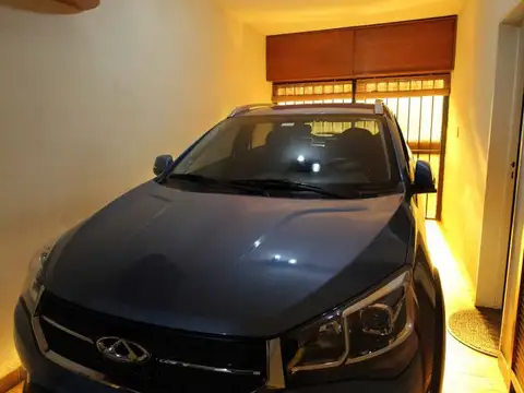 Depto Tipo Casa en Venta con 1 cocheras