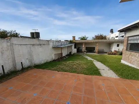 Casa en Venta en Carrasco , USD 489.000