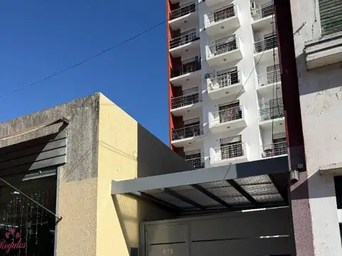 Duplex en 10 piso al frente , con patio , vistas panoramicas