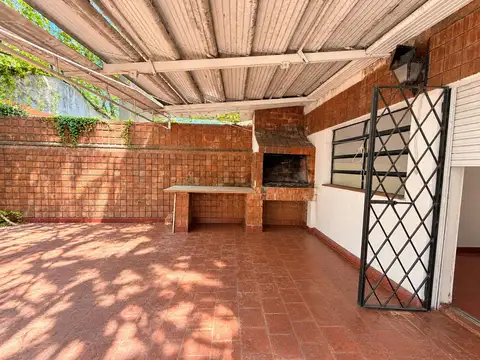 Venta PH 4 amb c/terraza a reciclar Ideal inversor