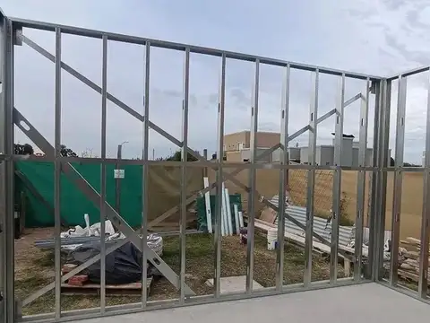 CASA A ESTRENAR EN NUEVO LORETO STEEL FRAME