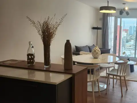 Santa Fe 2400, Piso 7