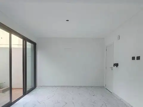 Departamento en Venta con 2 cocheras