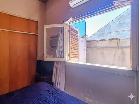 VENTA PH 4 AMBIENTES EN MONTE CASTRO CON PATIO