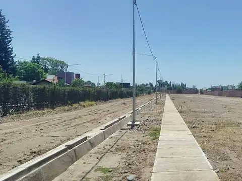 Terreno en Venta en Luzuriaga, USD 27.000