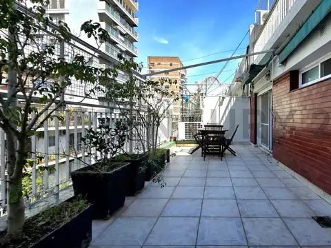 VENTA DEPARTAMENTO 4 AMBIENTES CON DEPENDENCIA + DOS COCHERAS EN RECOLETA/PALERMO