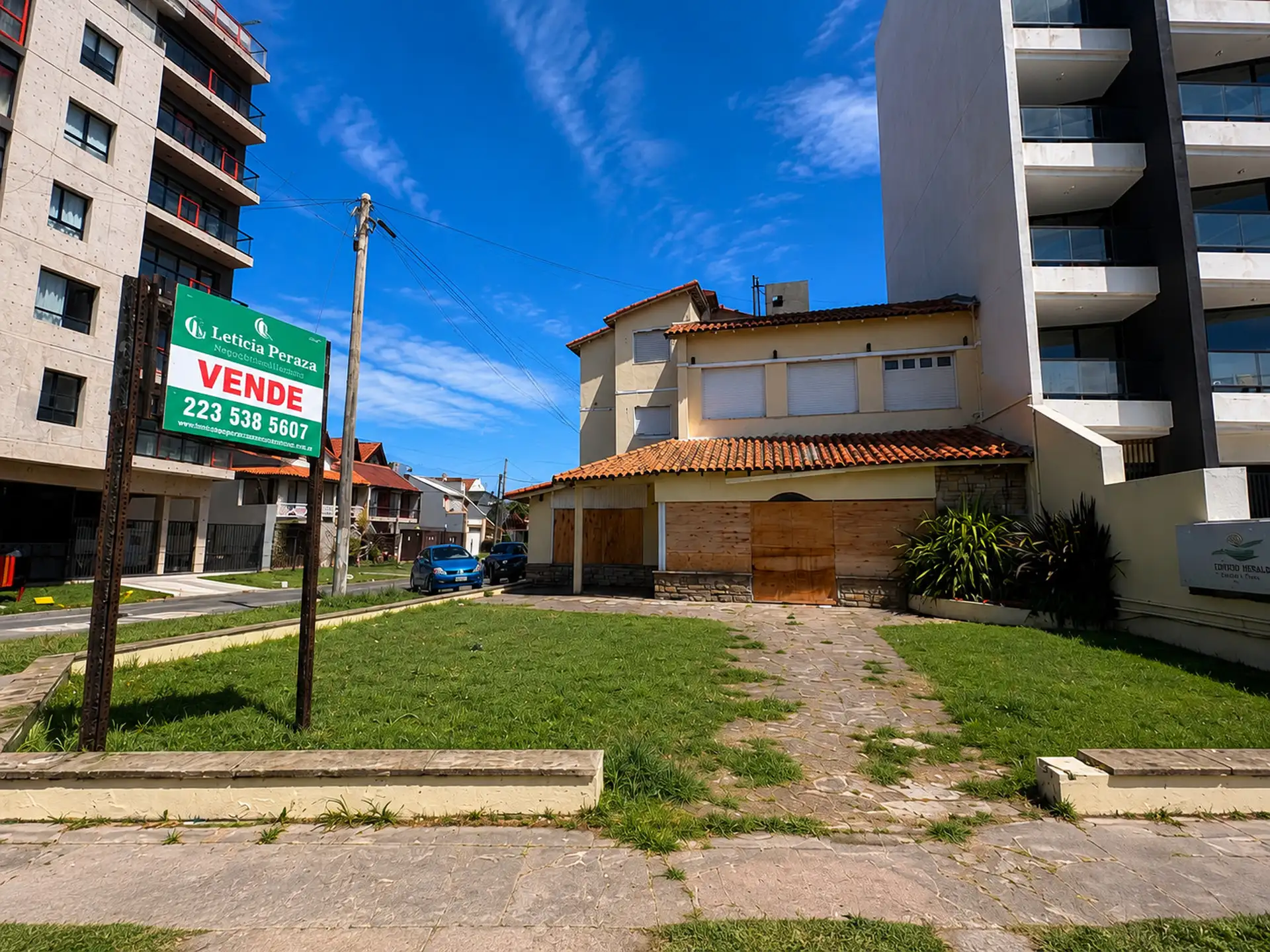 Terreno 454m² frente al mar en Av. Félix U. Camet — Oportunidad de desarrollo