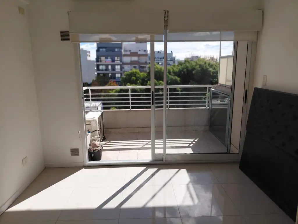 José Cubas 3300