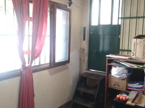 Depto Tipo Casa en Venta en Moron, USD 63.000