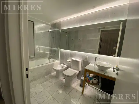 Departamento en Alquiler con 1 cocheras