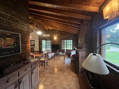 Casa en alquiler 4 de ambientes en Larena C.C, Pilar, GBA Norte