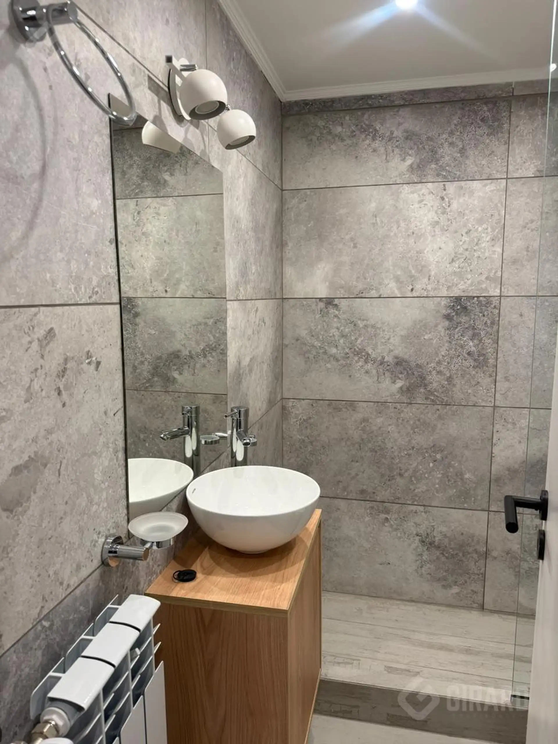 Depto 3 amb, 60m² con cochera y vista lateral al mar — Centro