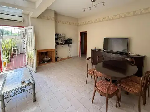 Depto. 4 amb. c/terraza en Ramos Mejía