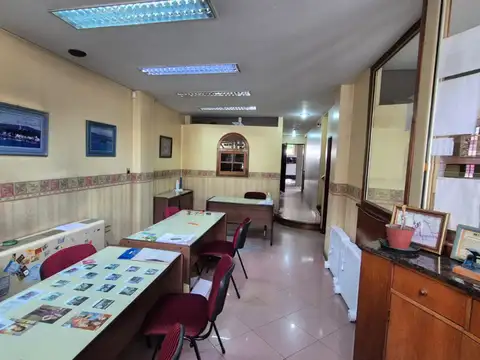 Avenida Presidente Juan Domingo Perón 2200