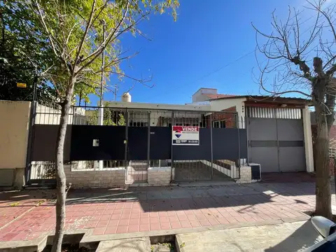 Casa en Venta en Villa Nueva de Guaymallen, Guaymallén