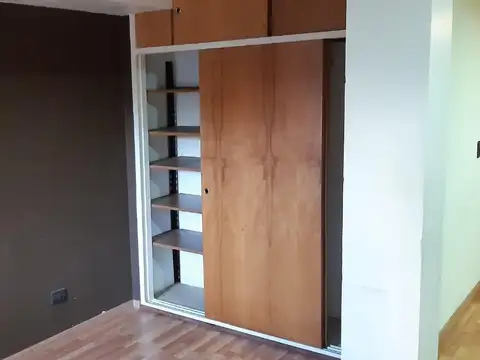 Departamento en Alquiler en Santos Lugares, $ 620.000