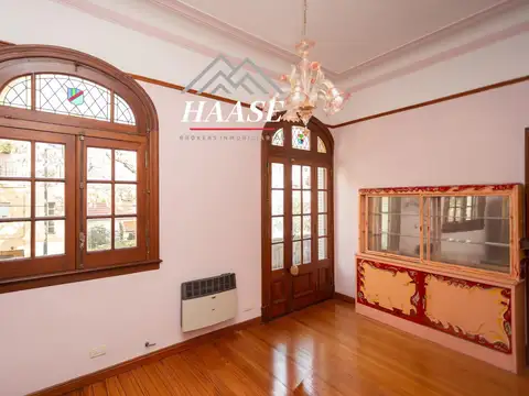 Casa en Alquiler 95 años