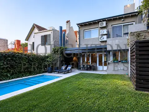 Casa en Venta de 5 amb en Vicente López