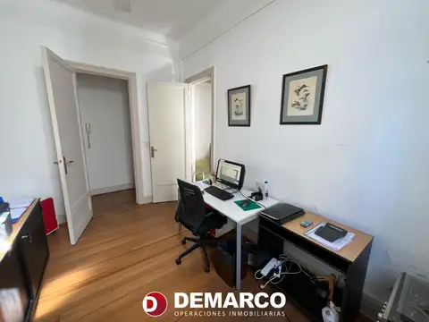 Oficina en Alquiler al Este