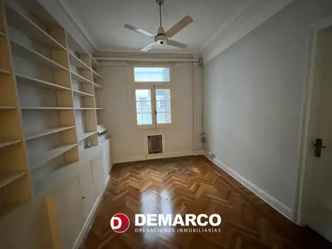 Oficina en Alquiler en Recoleta, $ 2.500.000