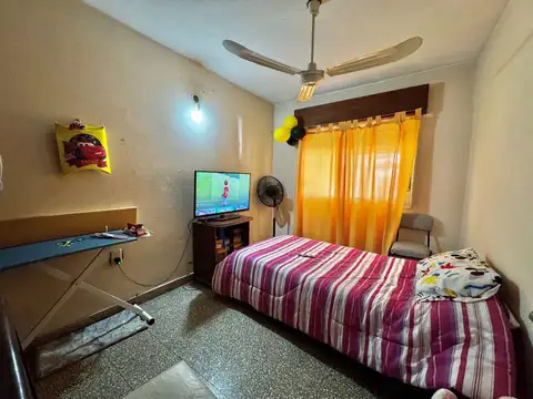 CASA EN VENTA EN PERGAMINO CON PILETA