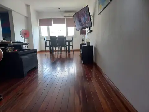 2 ambientes luminoso en Parque Lezama