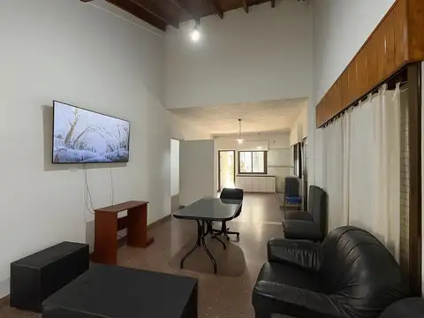 Venta casa lote propio 5 amb Isidro Casanova