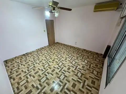 CASA PH - 3 AMBIENTES CON COCHERA Y PATIO-  SA DE PADUA