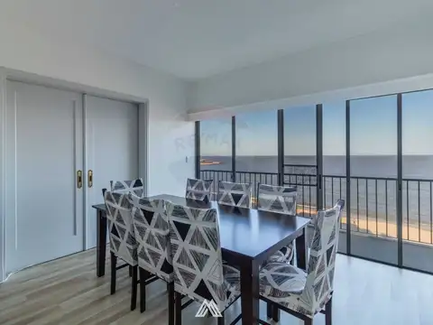 VENTA 3 DORM ,SERVICIO Y GJE RAMBLA DE POCITOS,